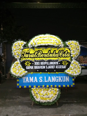 Papan Bunga Duka di Welarek